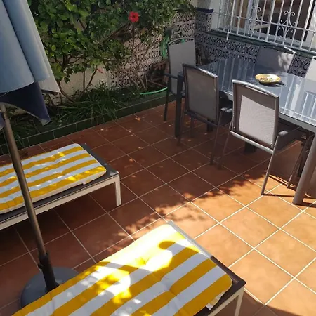 Townhouse Verano Azul Nerja Canovas Tatil Evi