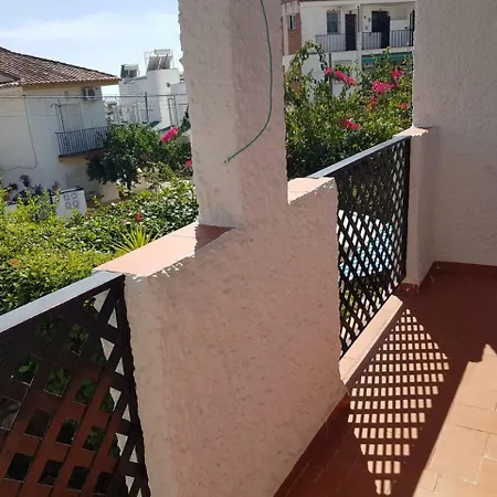 Townhouse Verano Azul Nerja Canovas Tatil Evi Nerja