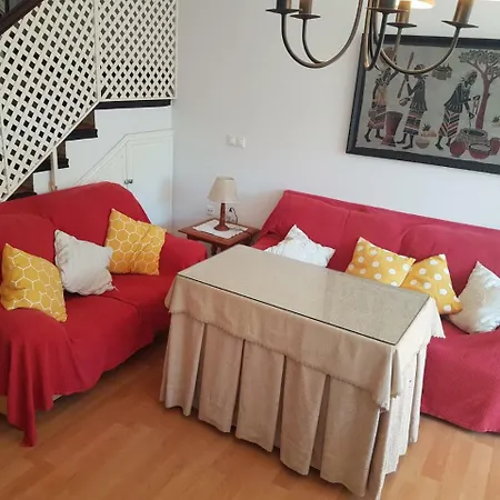 Townhouse Verano Azul Nerja Canovas Tatil Evi Nerja